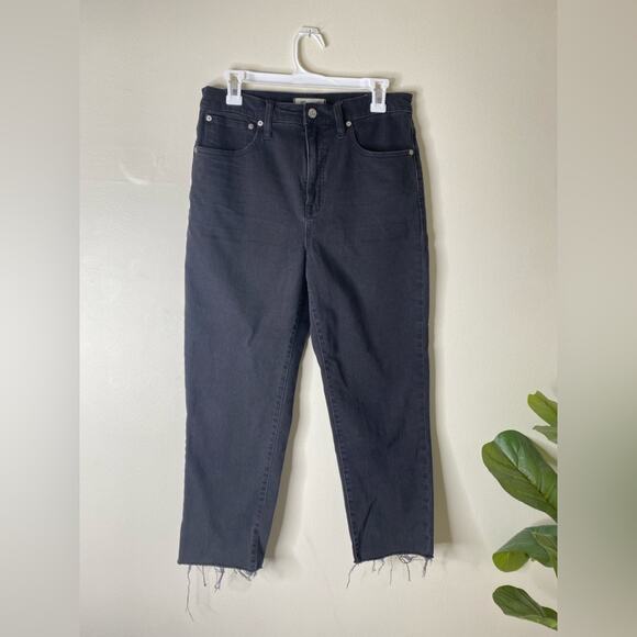 Madewell Classic Straight Jeans in Lunar Wash black stretchy high rise frayed - Picture 2 of 8